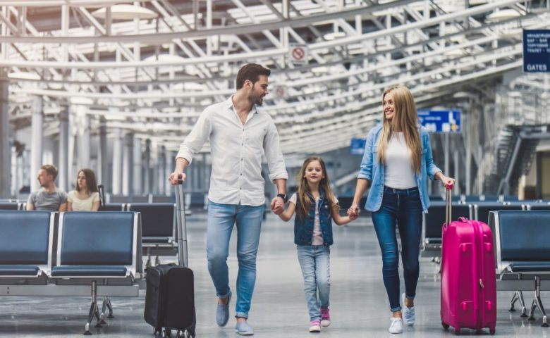 Airport Etiquette 101: Fifteen Valuable Tips From a Seasoned Family Traveler