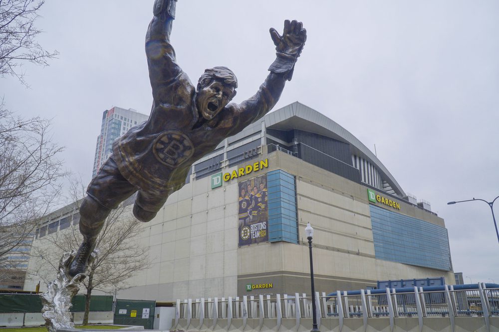 Cheap Things to do in Boston: Bobby Orr Statue